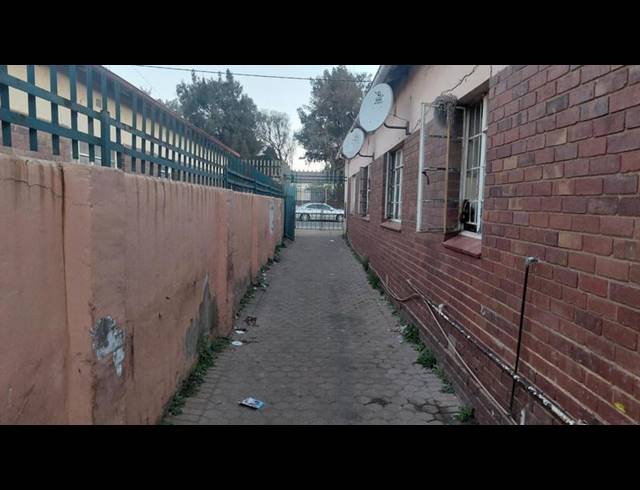 4 BEDROOM HOUSE FOR SALE IN TURFFONTEIN